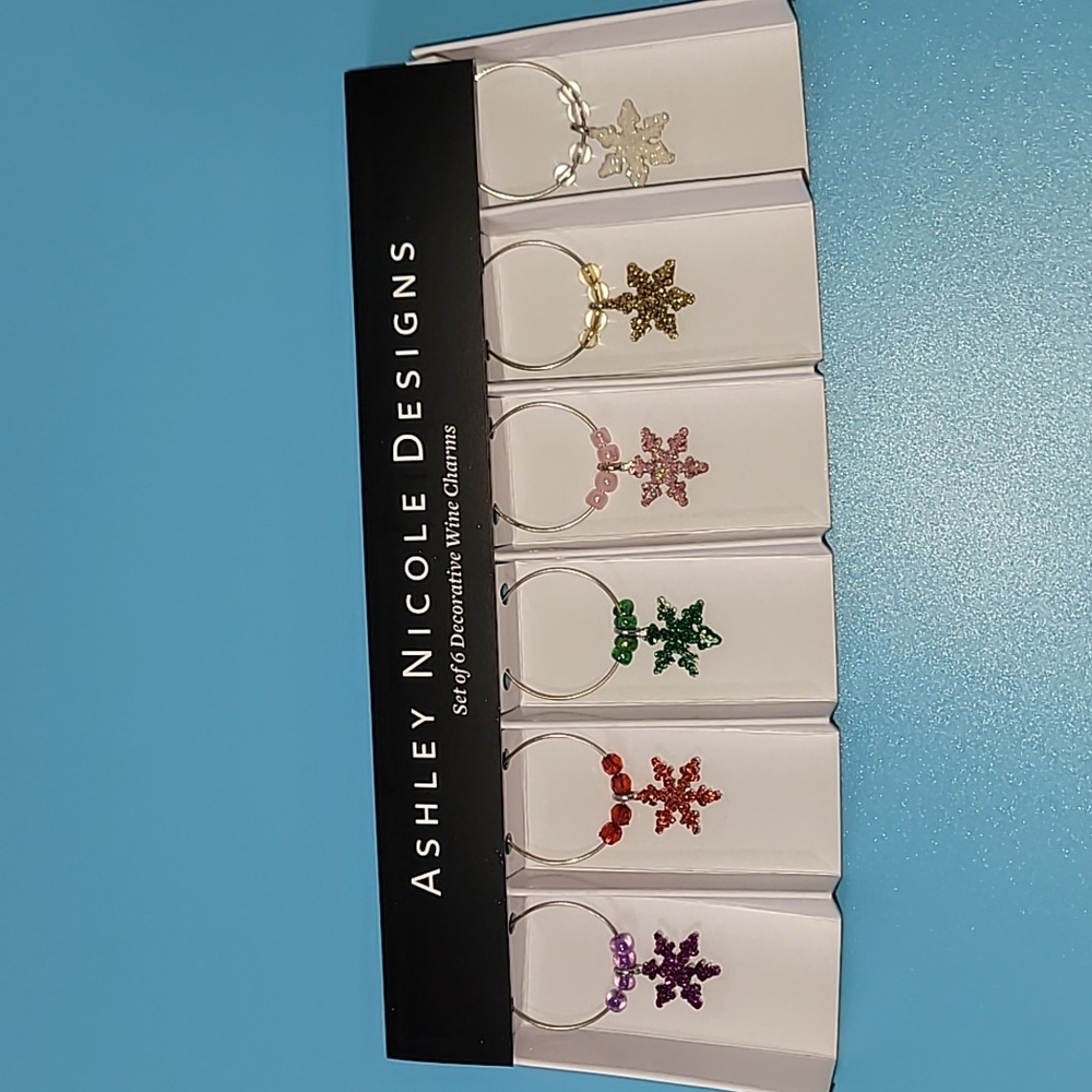ASHLEY NICOLE WINE GLASS CHARMS